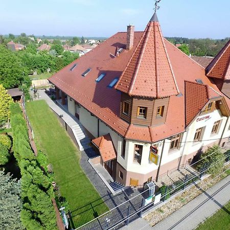 Castrum Vendeghaz Szigetszentmarton Luaran gambar